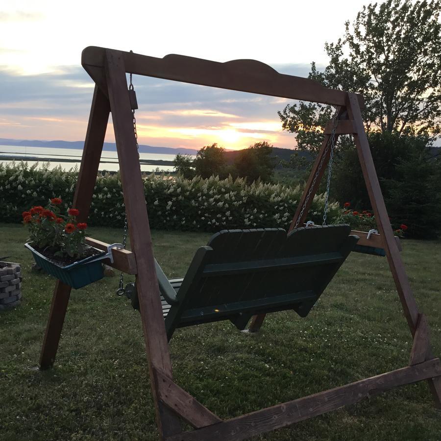 Gite La Veilleuse Cacouna Bagian luar foto